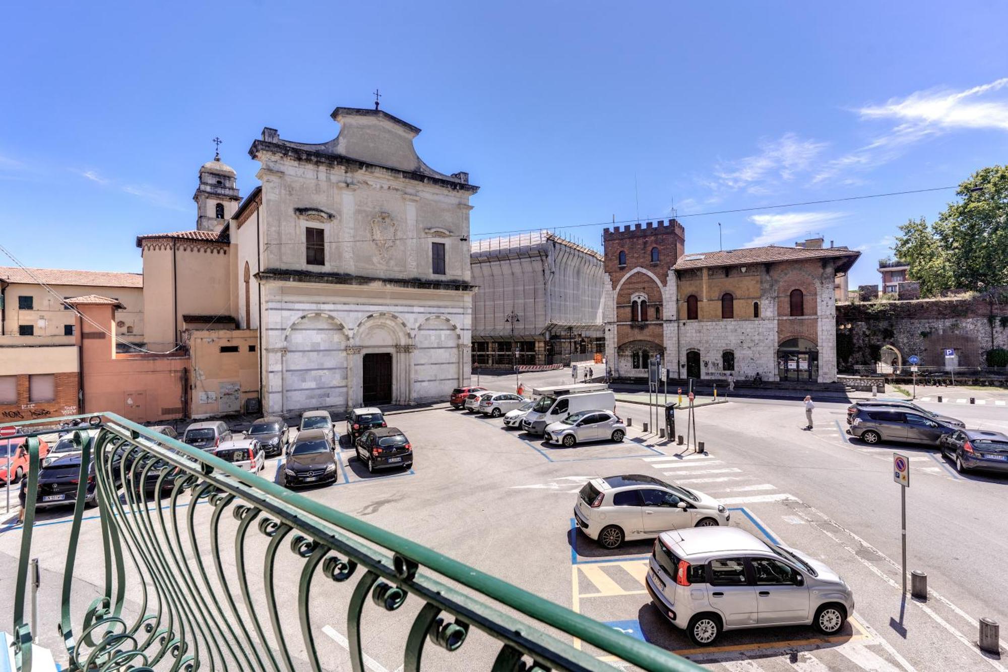 Aweshomeitaly Luxury Apartments Pisa Buitenkant foto